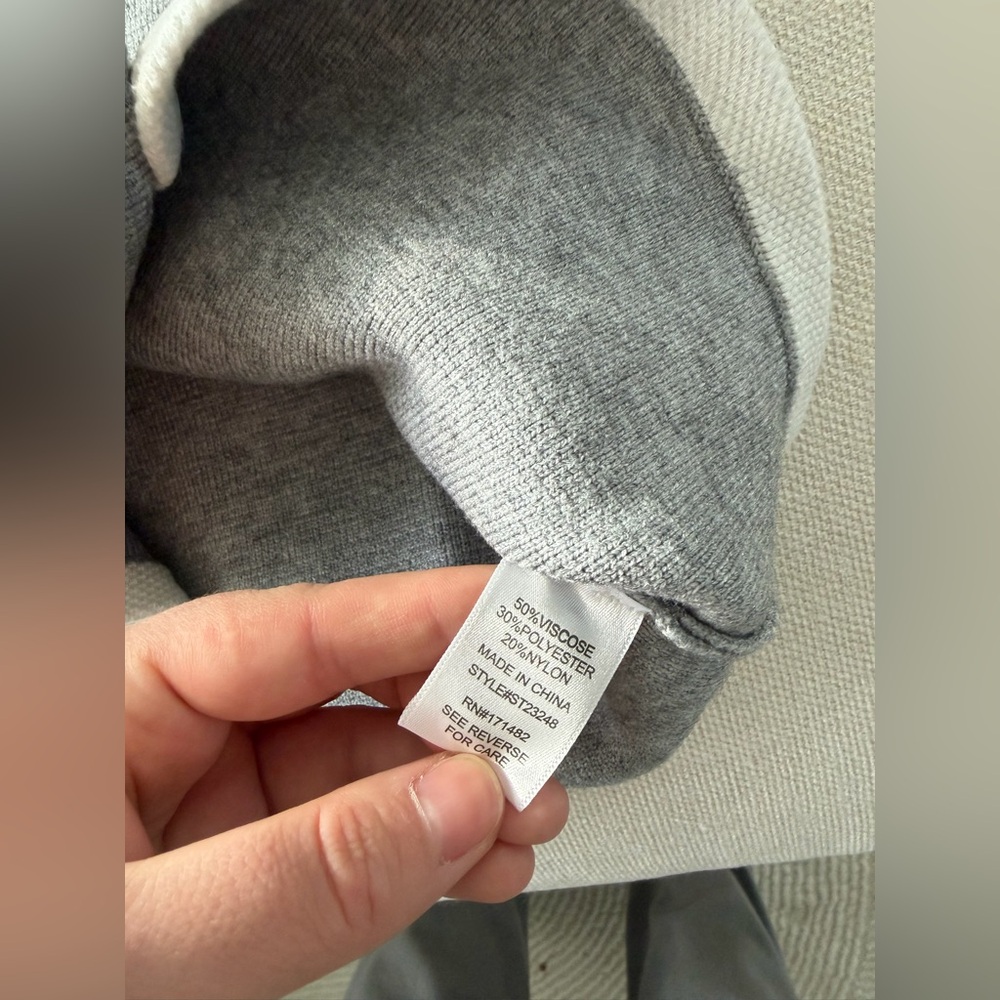 Vest - Picture 6 of 6